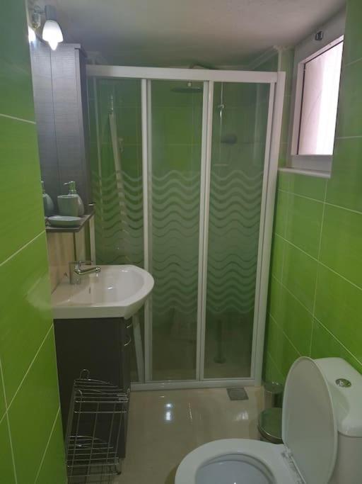 Useful Flat In Centre Héraklion